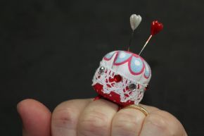 fingernadelkissen 5 raab.JPG