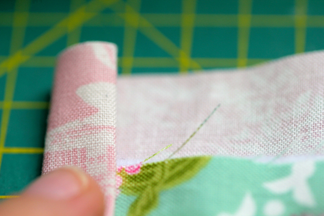 tl_files/content/blog/naehen-sticken/katharina.raab/Miniquilt Danke Mom/Pfaffblog Muttertag – 17.jpg